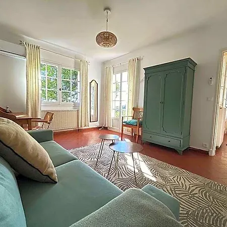 Petit Comfortable Sainte-Maxime